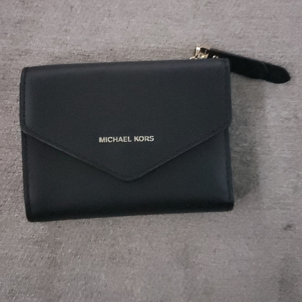 ❗BUNDLE DEAL❗MK leather wallet